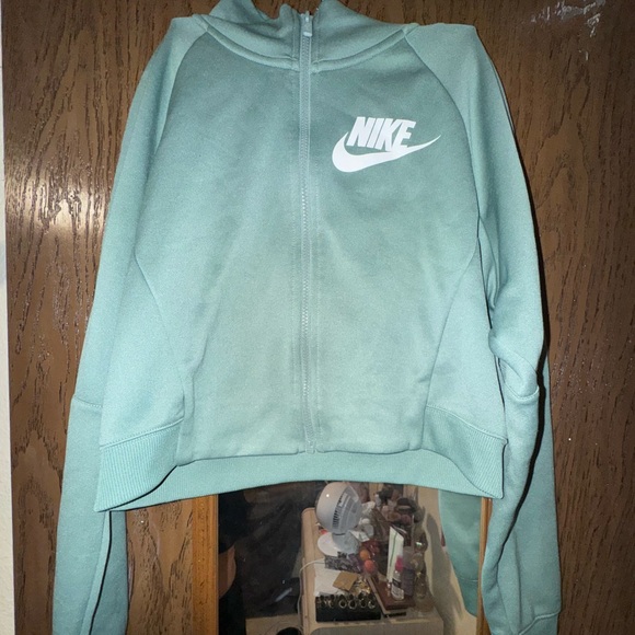 Nike Zip-Up Crop Jacket - Picture 1 of 5